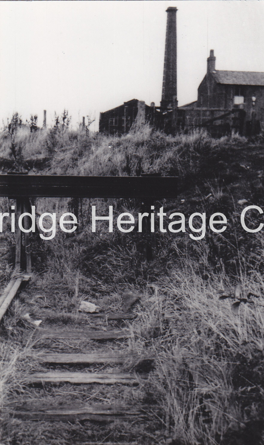 351A - Railway - Head Shunt buffers next to farm bridge  - Unknown